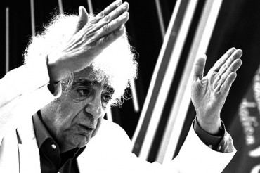 n00003005-r-b-004-370x246