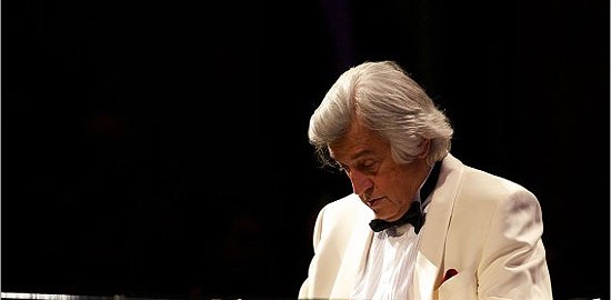 48267_635456849541376968_m