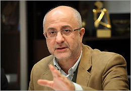 49269_635479446871313526_m