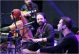 49384_635482708435919945_m