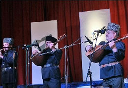 49593_635488784023816398_m