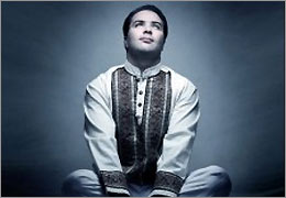 49959_635495823029335758_m